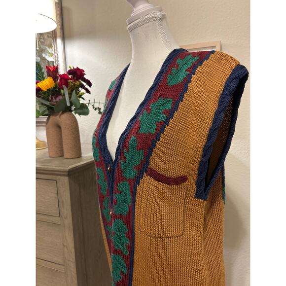 Traditional Trading Co | Vintage Deer Knit Button Front Vest | Small - Picture 8 of 14